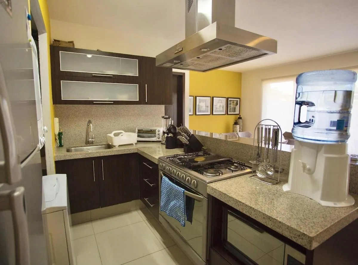 2 Bedroom Apartment - Pool & Jacuzzi Cancun