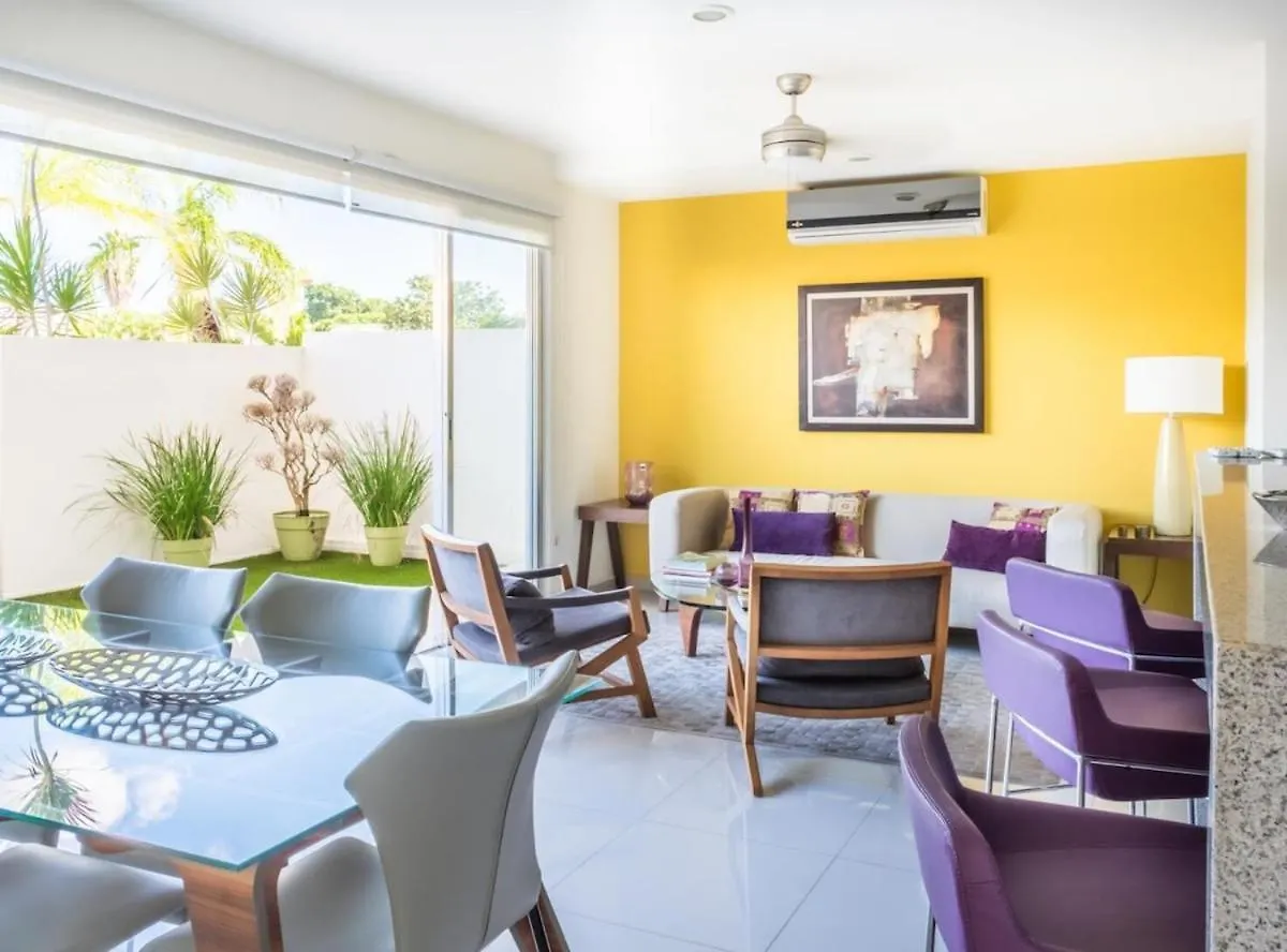 2 Bedroom Apartment - Pool & Jacuzzi Cancun Mexico